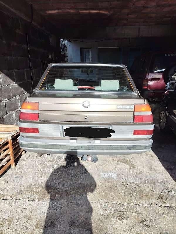 Usata Alfa Romeo Giulietta 94 CV (69 kW) 1984 Berlina