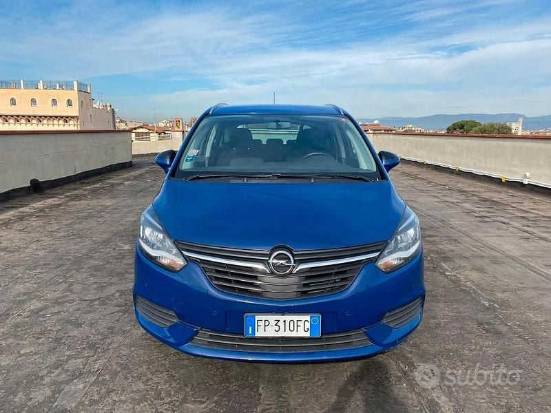 Usata 2018 Opel Zafira Monovolume | 8900 € (Ottimo prezzo) - Immagine 1/4