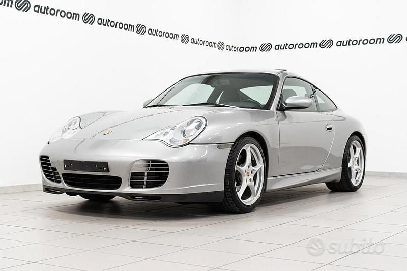 Usata Porsche 996 345 CV (253 kW) 2005 Grigio Coupé
