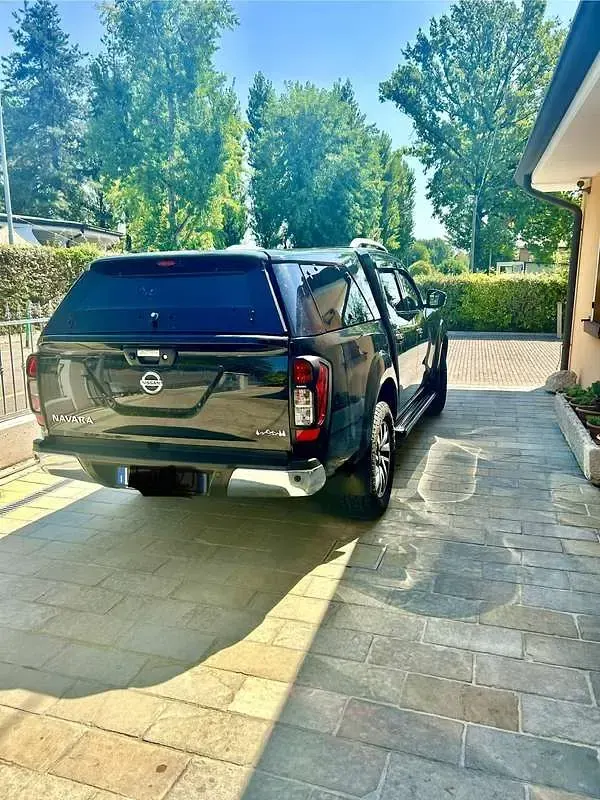 Usata Nissan Navara Tekna 190 CV (139 kW) 2017 Pick-up