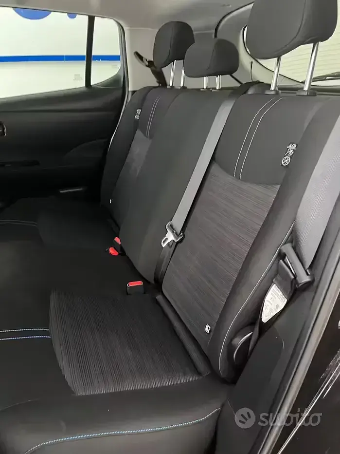 Usata Nissan Leaf Tekna 89 kW (122 CV) 2021 Nero Utilitaria