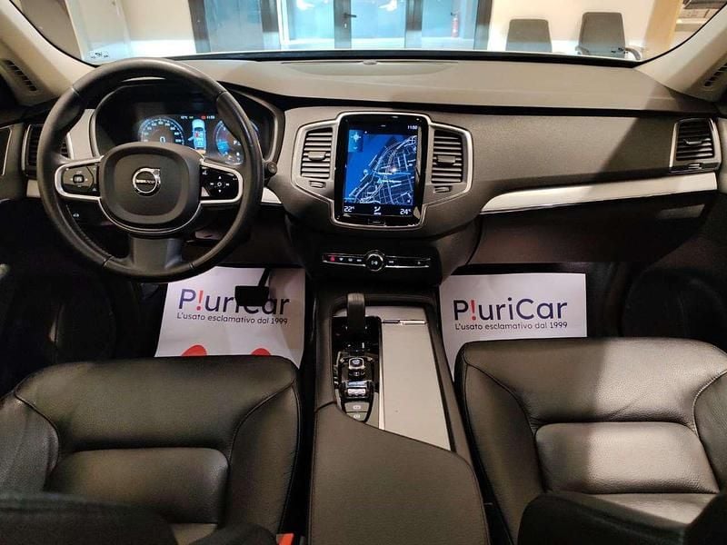 Gebraucht Volvo XC90 Momentum 235 PS (172 kW) 2021 Weiß SUV