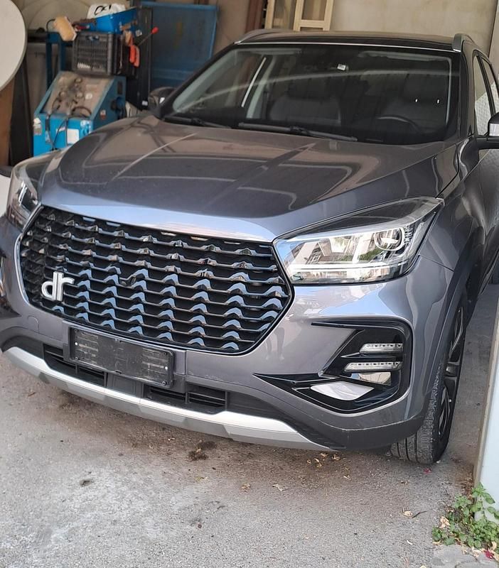 Grigio Usata 2023 DR DR 5.0 SUV | 14.500 € (Ottimo prezzo) - Immagine 1/4