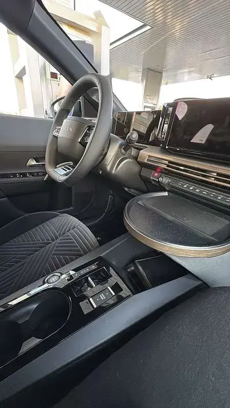 Usata Lancia Ypsilon 101 CV (74 kW) 2026 Utilitaria