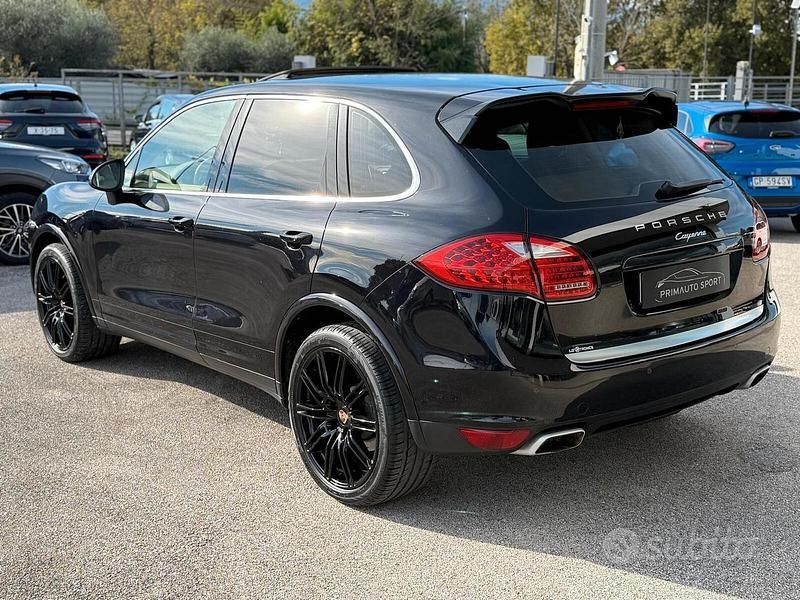 Usado Porsche Cayenne 250 CV (183 kW) 2015 Negro SUV