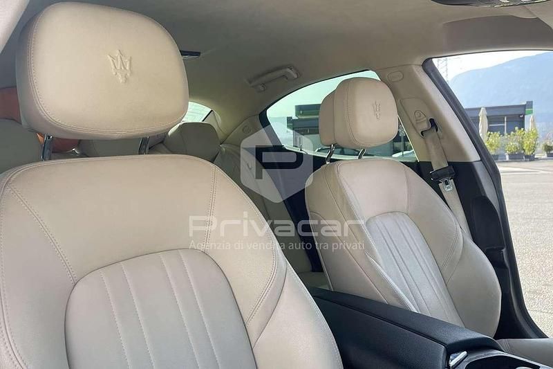 Usata Maserati Ghibli 250 CV (183 kW) 2018 Blu Berlina