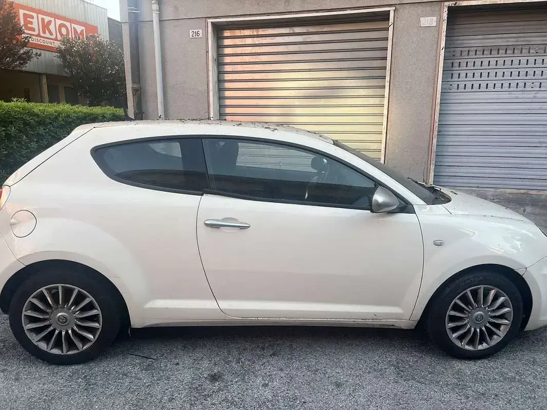 Usata Alfa Romeo MiTo Progression 79 CV (58 kW) 2017 Utilitaria
