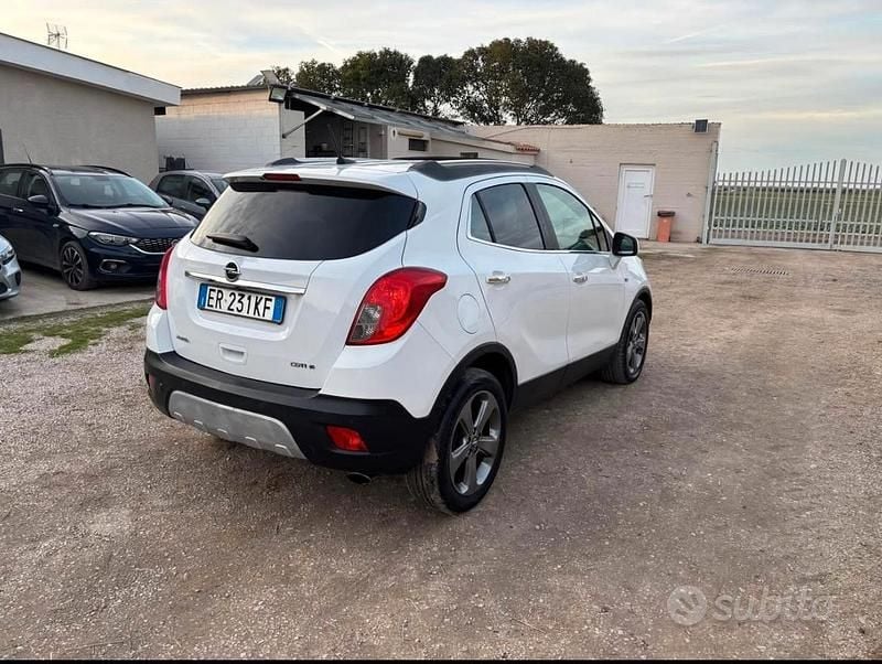 Usata Opel Mokka 131 CV (96 kW) 2013 Bianco SUV