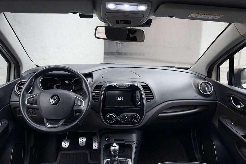 Usata Renault Captur Intens 90 CV (66 kW) 2016 Marrone SUV