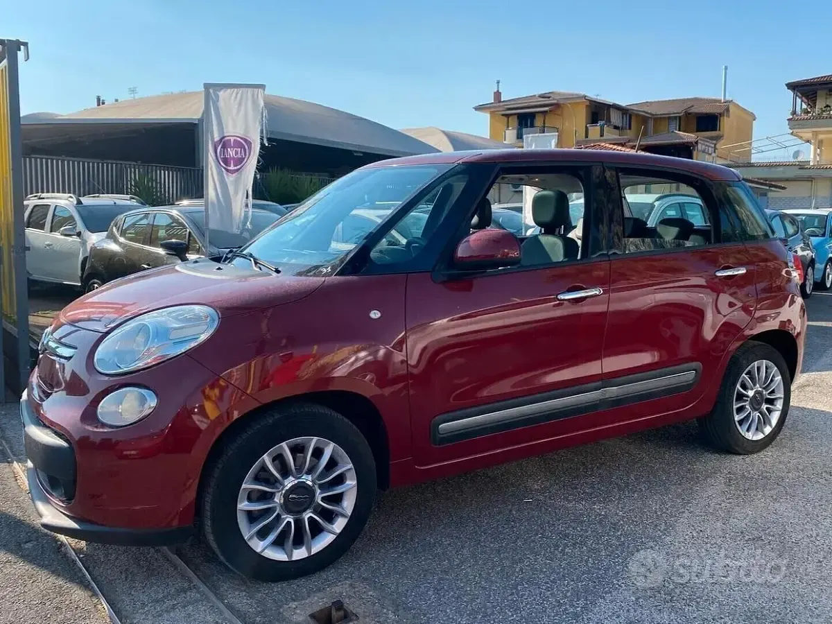 Usata Fiat 500L 85 CV (62 kW) 2012 Rosso Monovolume