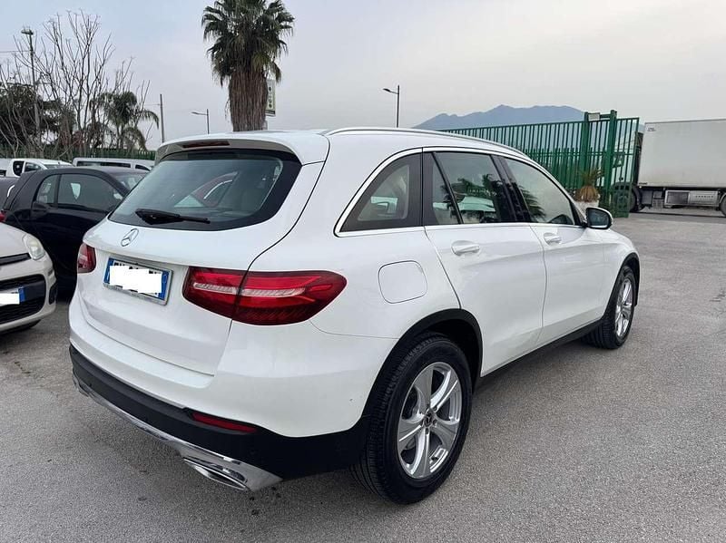 Usata Mercedes GLC220 170 CV (125 kW) 2018 Bianco SUV