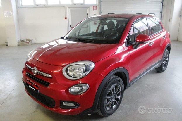 Usata Fiat 500X Pop Star 95 CV (69 kW) 2016 Rosso SUV