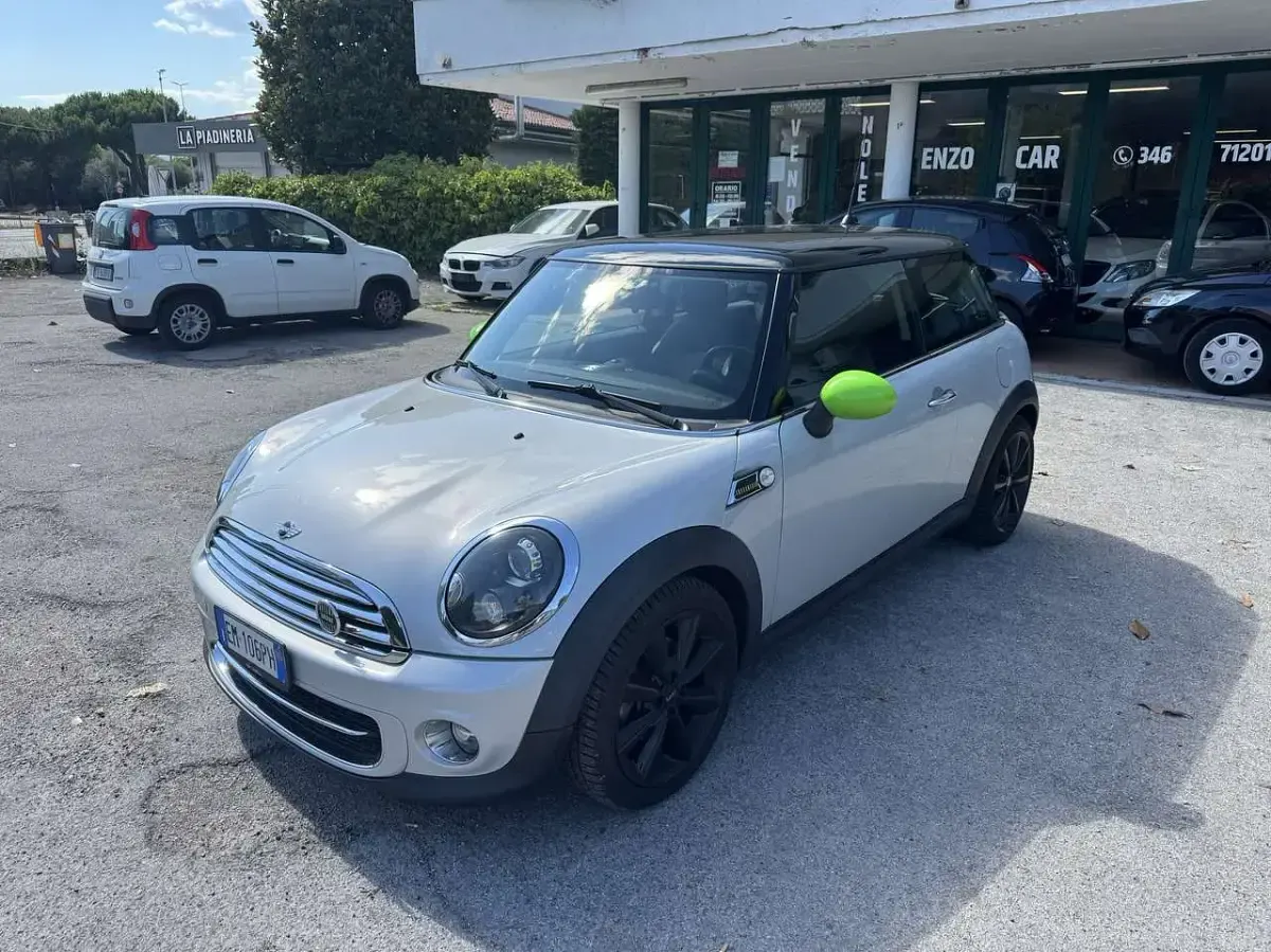 Usata Mini Cooper D 111 CV (81 kW) 2012 Other Utilitaria