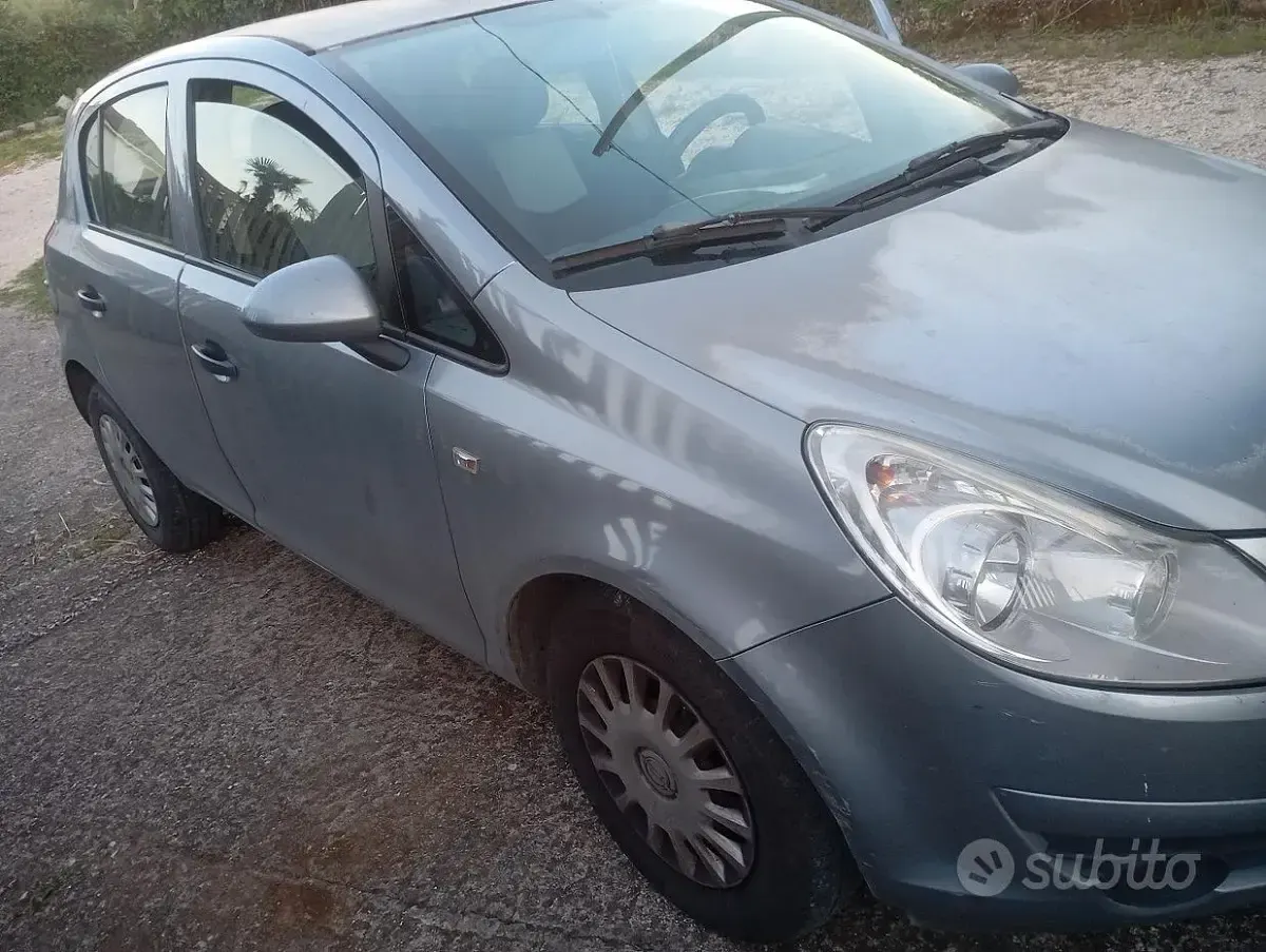 Usata Opel Corsa 75 CV (55 kW) 2009 Grigio Utilitaria
