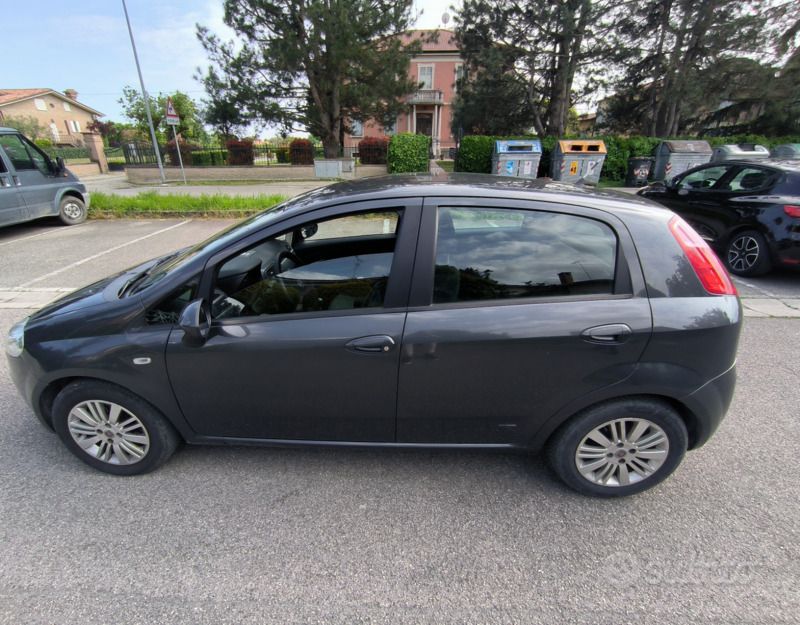 Usata Fiat Grande Punto 90 CV (66 kW) 2008 Utilitaria
