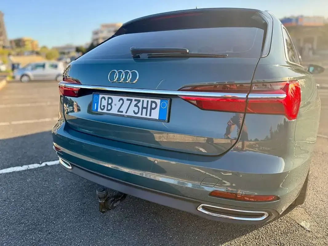 Usata Audi A6 Business 204 CV (150 kW) 2021 Blu/azzurro Station wagon