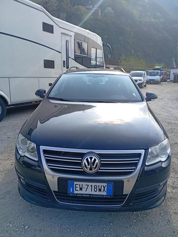 Usata VW Passat Comfortline 140 CV (102 kW) 2010 Nero Station wagon