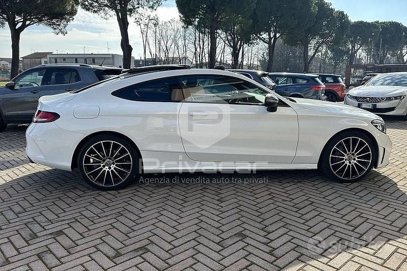 Usata Mercedes C220 Premium Plus 194 CV (142 kW) 2022 Bianco Coupé