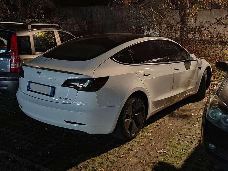 Usata Tesla Model 3 366 kW (498 CV) 2020 Bianco Berlina