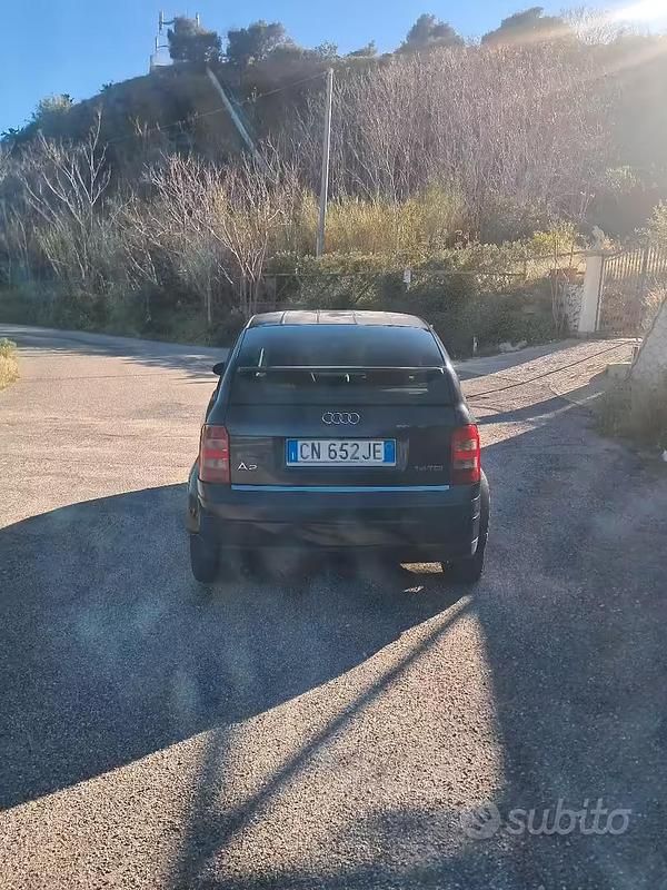 Usata Audi A2 2004 Blu Utilitaria
