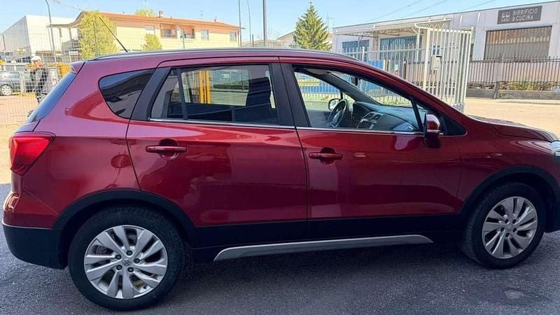 Usata Suzuki SX4 S-Cross Cool 129 CV (94 kW) 2020 Rosso SUV