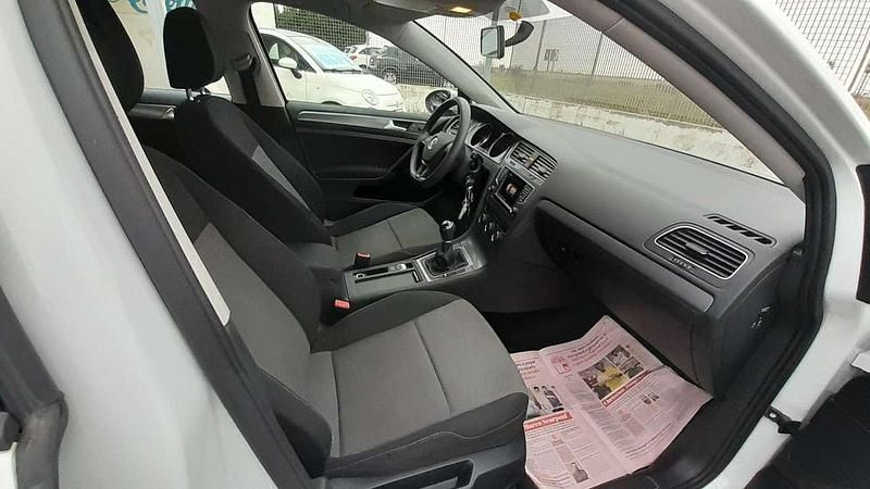 Usata VW Golf VII Trendline 90 CV (66 kW) 2016 Bianco Berlina