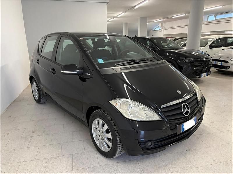 Usata Mercedes A150 Elegance 95 CV (69 kW) 2010 Nero Berlina