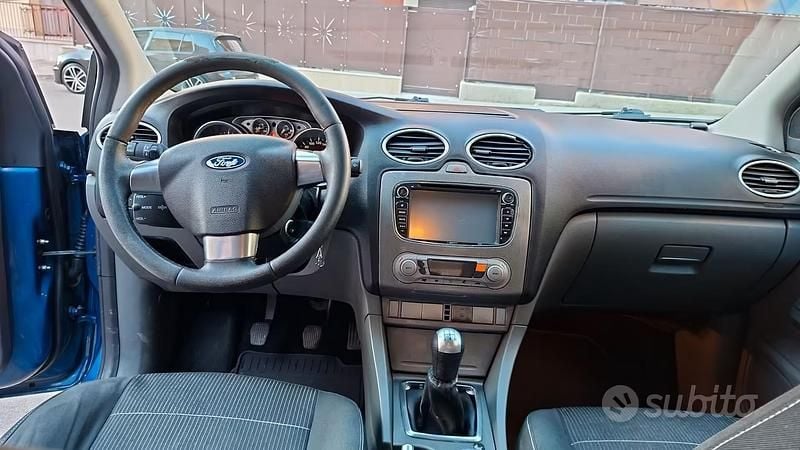 Usata Ford Focus 90 CV (66 kW) 2008 Blu Berlina