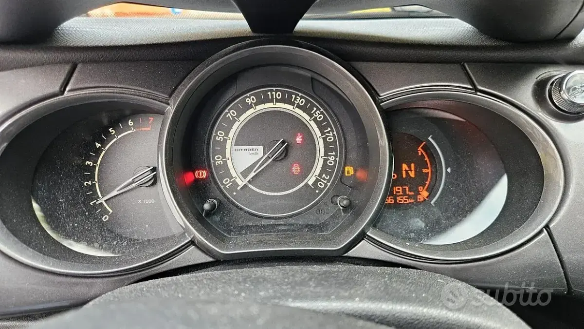 Usata Citroën C3 Exclusive 82 CV (60 kW) 2014 Grigio Berlina