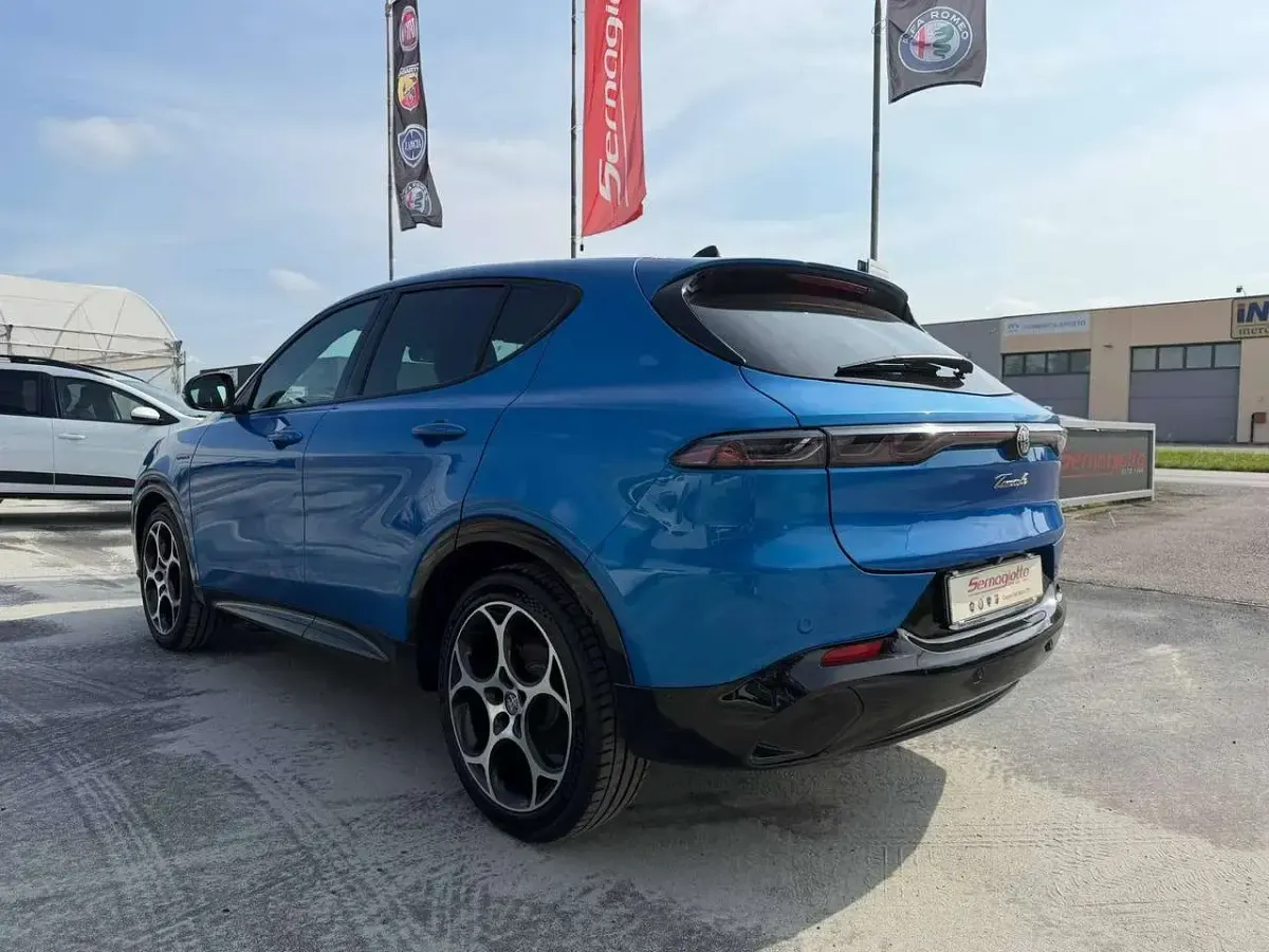 Usata Alfa Romeo Tonale Veloce 160 CV (117 kW) 2024 Blu misano SUV