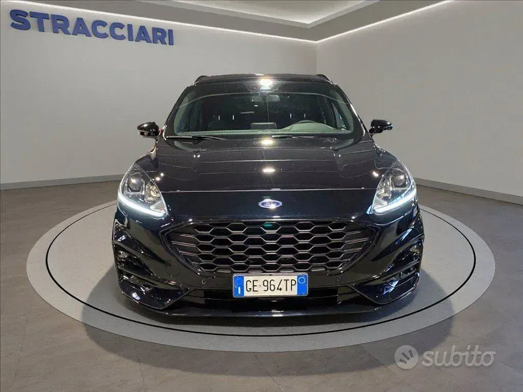 Usata Ford Kuga ST-Line 225 CV (165 kW) 2021 Nero metallizzato SUV