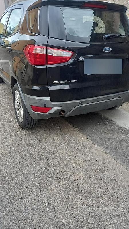 Usata Ford Ecosport 95 CV (69 kW) 2016 Nero SUV