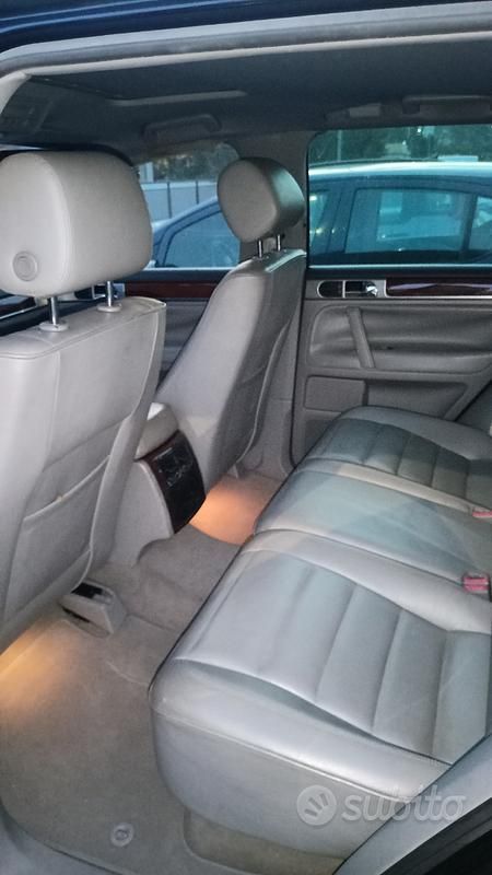 Usata VW Touareg R 174 CV (127 kW) 2004 Nero SUV