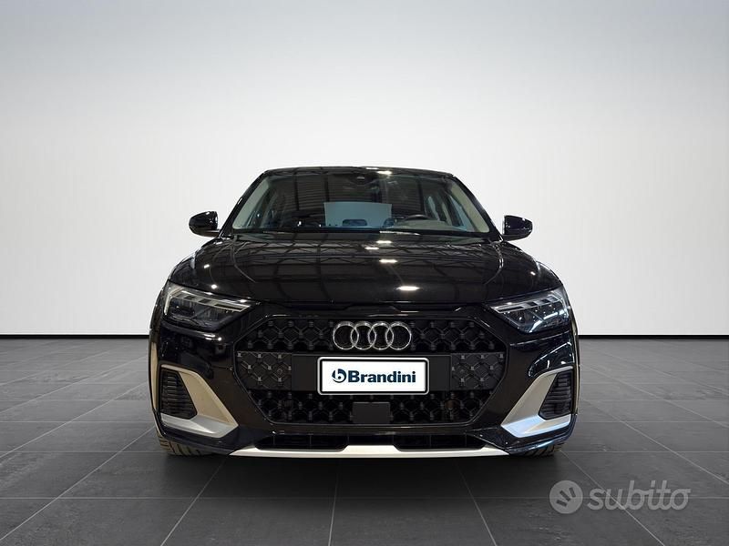 Usata Audi A1 Edition .1 116 CV (85 kW) 2020 Nero SUV