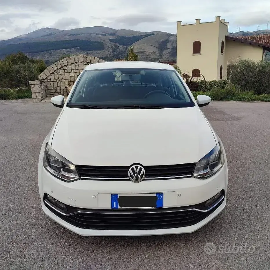 Usata VW Polo Comfortline 75 CV (55 kW) 2016 Bianco Berlina
