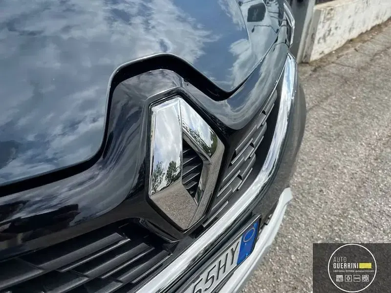 Usata Renault Captur Equilibre 101 CV (74 kW) 2023 Blu SUV