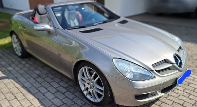 Grigio Usata 2007 Mercedes SLK200 Cabrio | 14.700 € (Buon prezzo) - Immagine 1/4