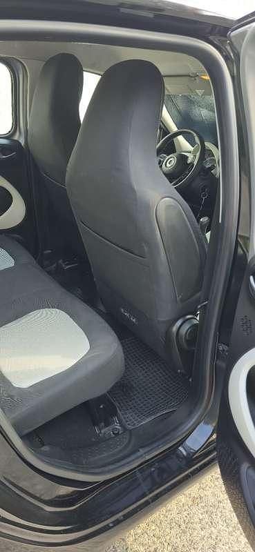 Usata Smart ForFour Passion 71 CV (52 kW) 2015 Utilitaria