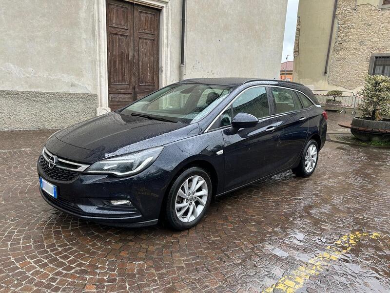 Usato 2018 Opel Astra 1.6 Diesel 136 CV (9.500 €)
