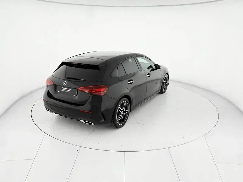 Usata Mercedes A180 Advanced Plus 116 CV (85 kW) 2023 Nero Berlina
