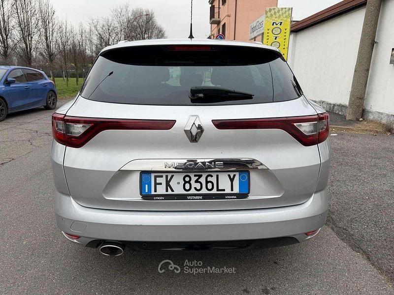 Usata Renault Mégane GrandTour Intens 110 CV (80 kW) 2018 Argento Station wagon