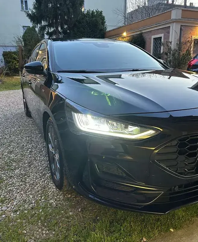 Usata Ford Focus ST-Line 125 CV (91 kW) 2023 Berlina