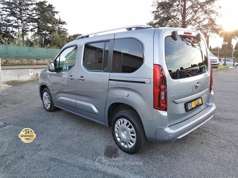 Usata Opel Combo S 102 CV (75 kW) 2019 Gray Monovolume