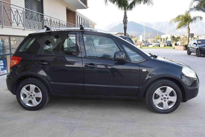 Usata Fiat Sedici Dynamic 120 CV (88 kW) 2009 Nero SUV