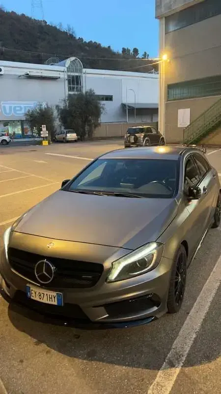 Usata Mercedes A45 AMG AMG 381 CV (280 kW) 2014 Utilitaria