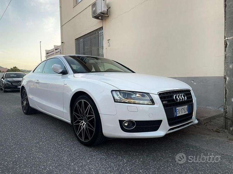 Usata 2009 Audi A5 | 8900 € (Buon prezzo) - Immagine 1/4