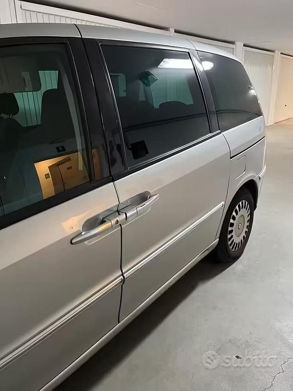 Usata Lancia Phedra 136 CV (100 kW) 2007 Grigio Monovolume