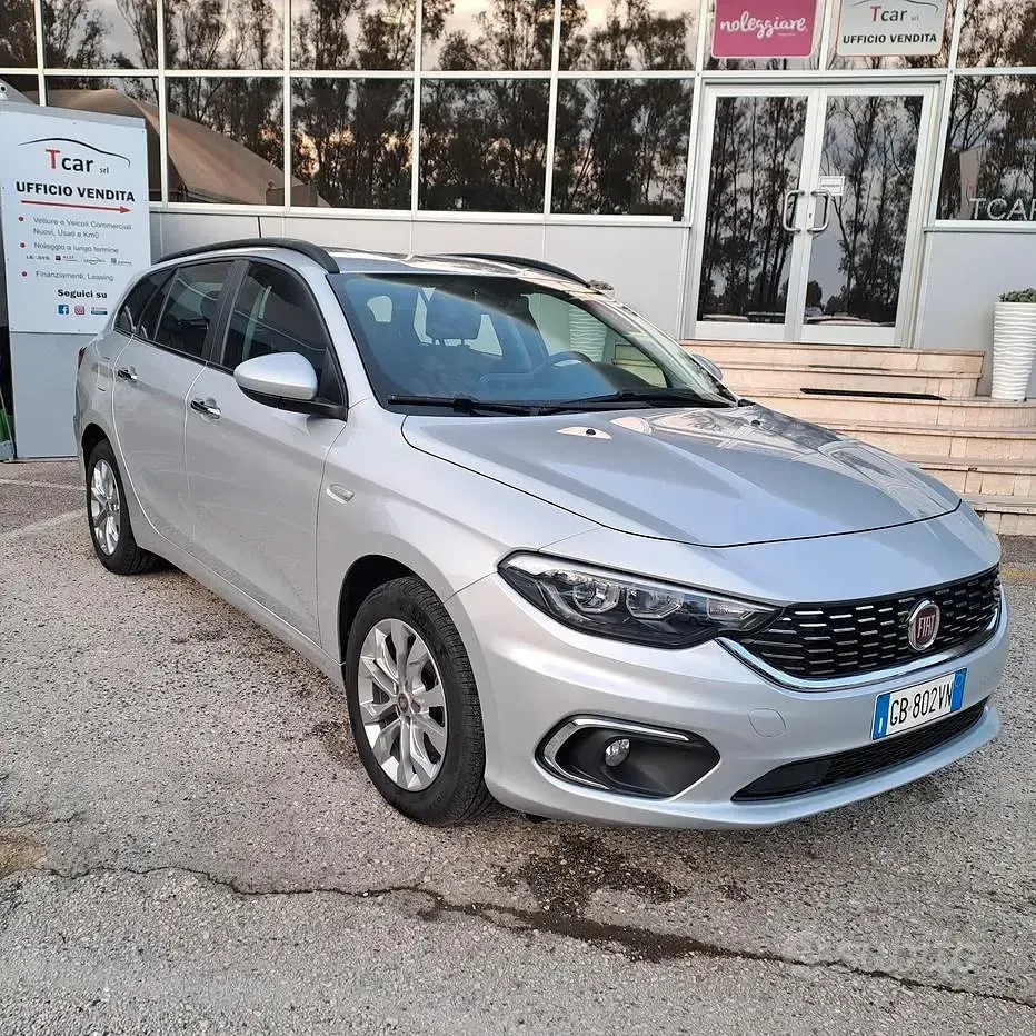 Usata Fiat Tipo Lounge 120 CV (88 kW) 2020 Grigio Station wagon