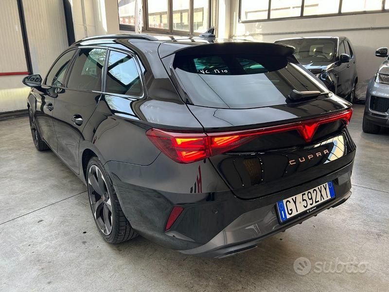Usata Cupra Leon 150 CV (110 kW) 2025 Nero Station wagon