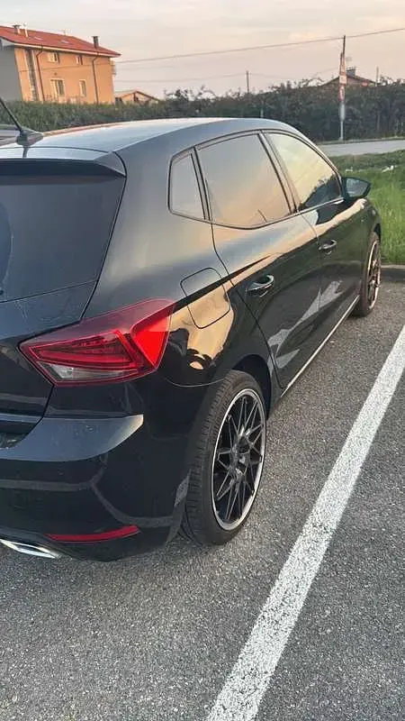 Usata Seat Ibiza FR 116 CV (85 kW) 2024 Nero Utilitaria